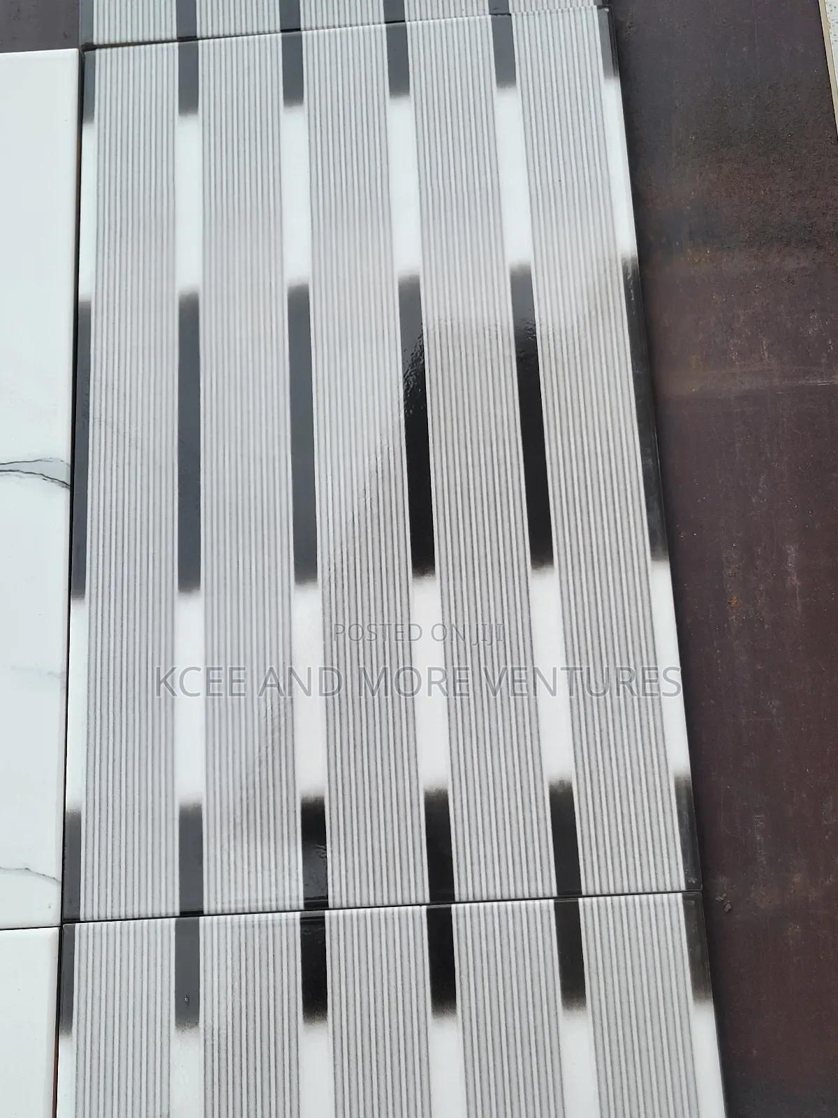 25 by 40 Wall Tiles