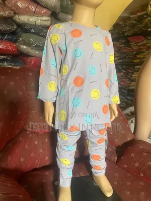 Photo - Unisex Pyjamas Set
