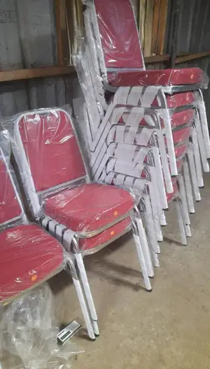 Quality Banquet Chairs in Large Quantities