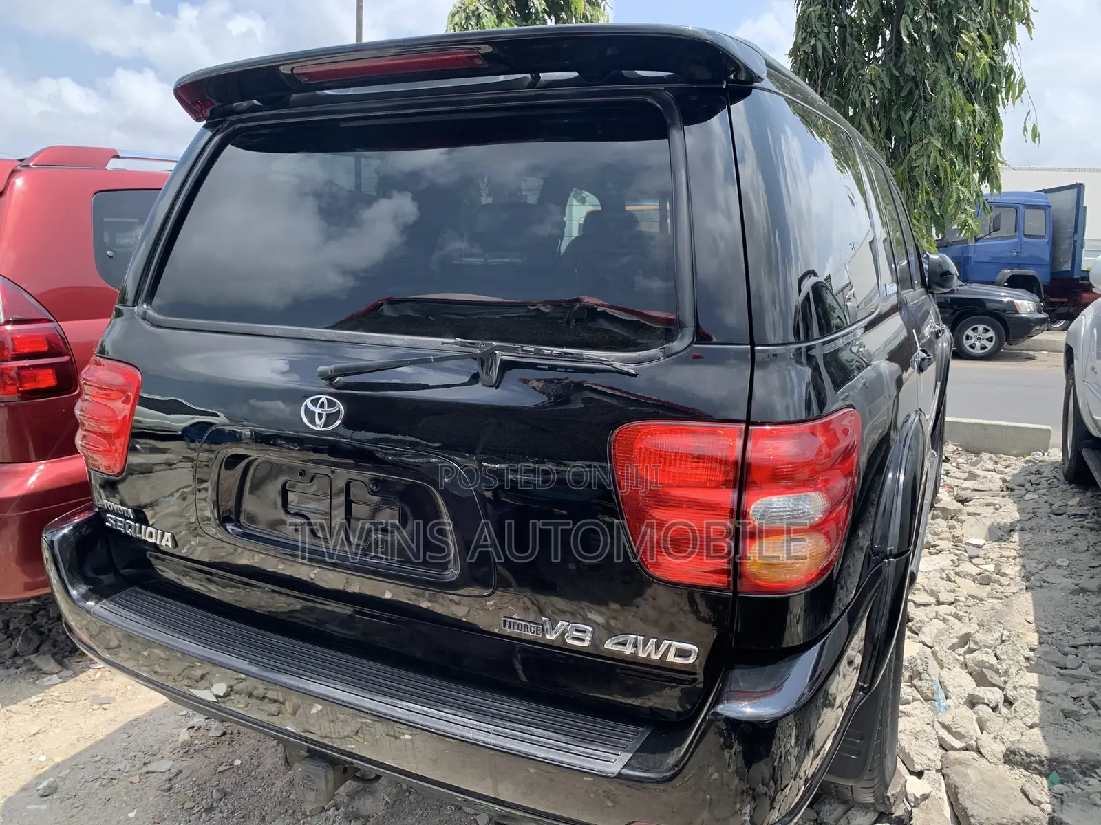 Toyota Sequoia 2004 Black