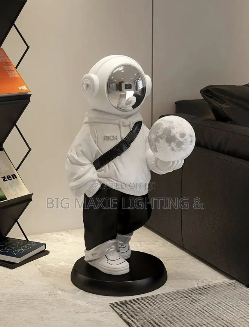 Home Decor Large Astronaut Decoration Human Floor Lamp