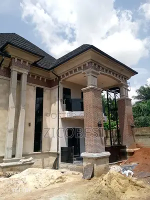 Glass Railing And Stainless Rail Construction