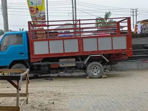 Mini Truck for Hire