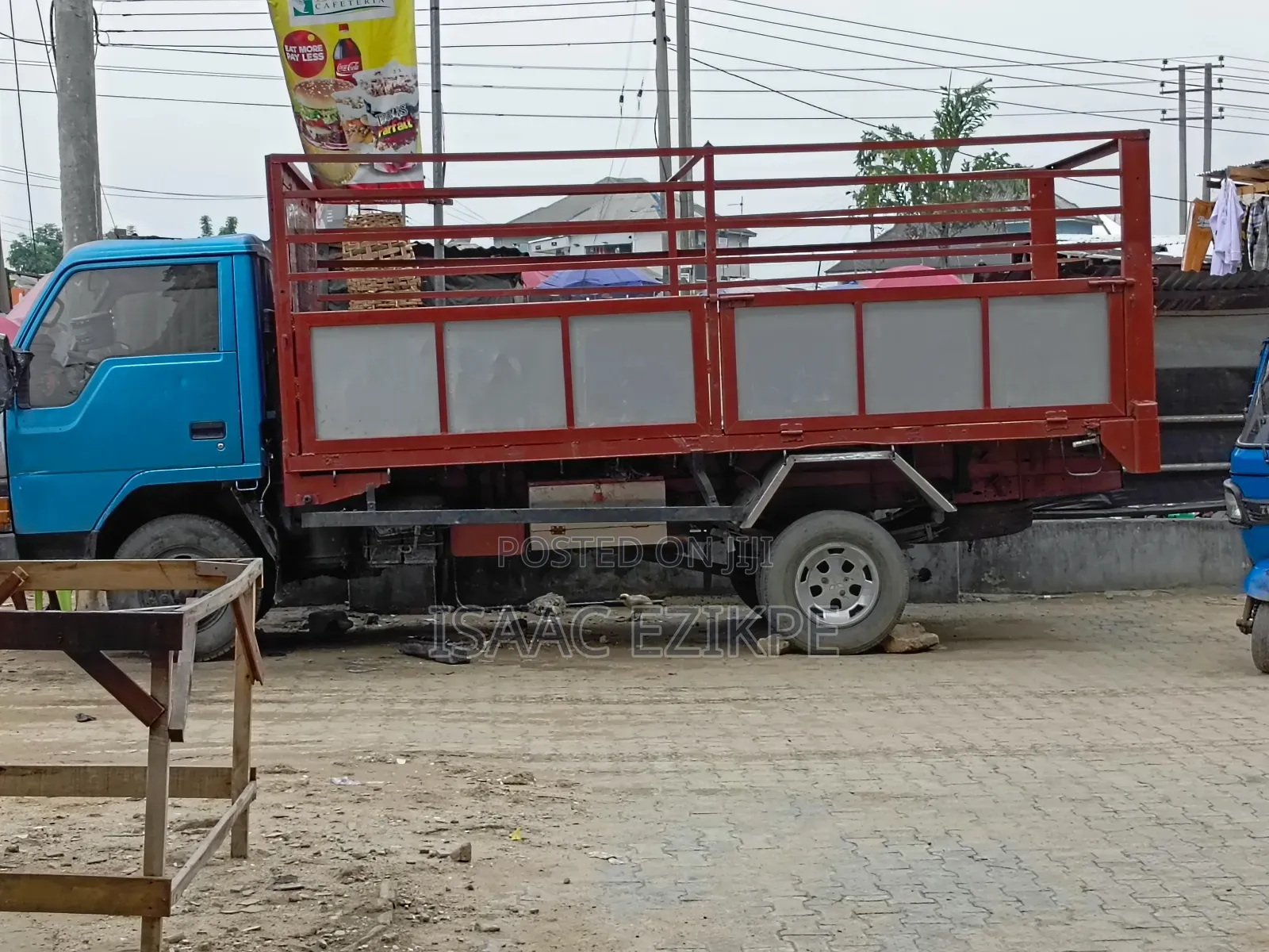 Mini Truck for Hire