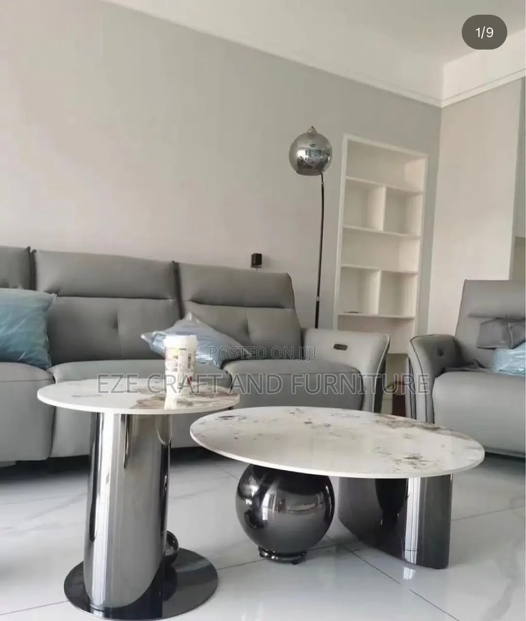 Lux Center Table