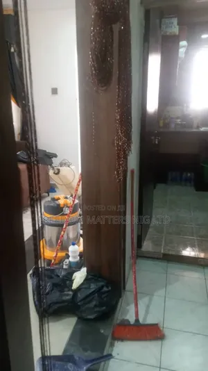 Experienced Home and Office Cleaners