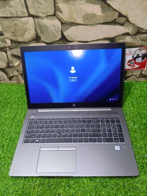 Laptop HP ZBook 15u G5 16GB Intel Core I7 SSD 512GB