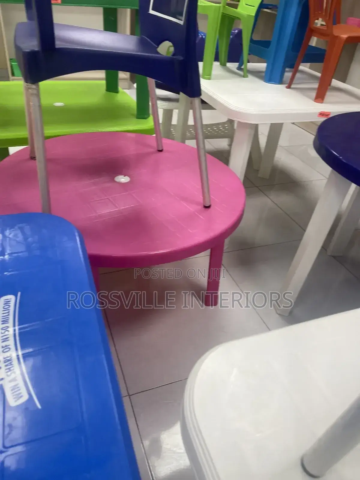 Circular Children / Kiddies Table