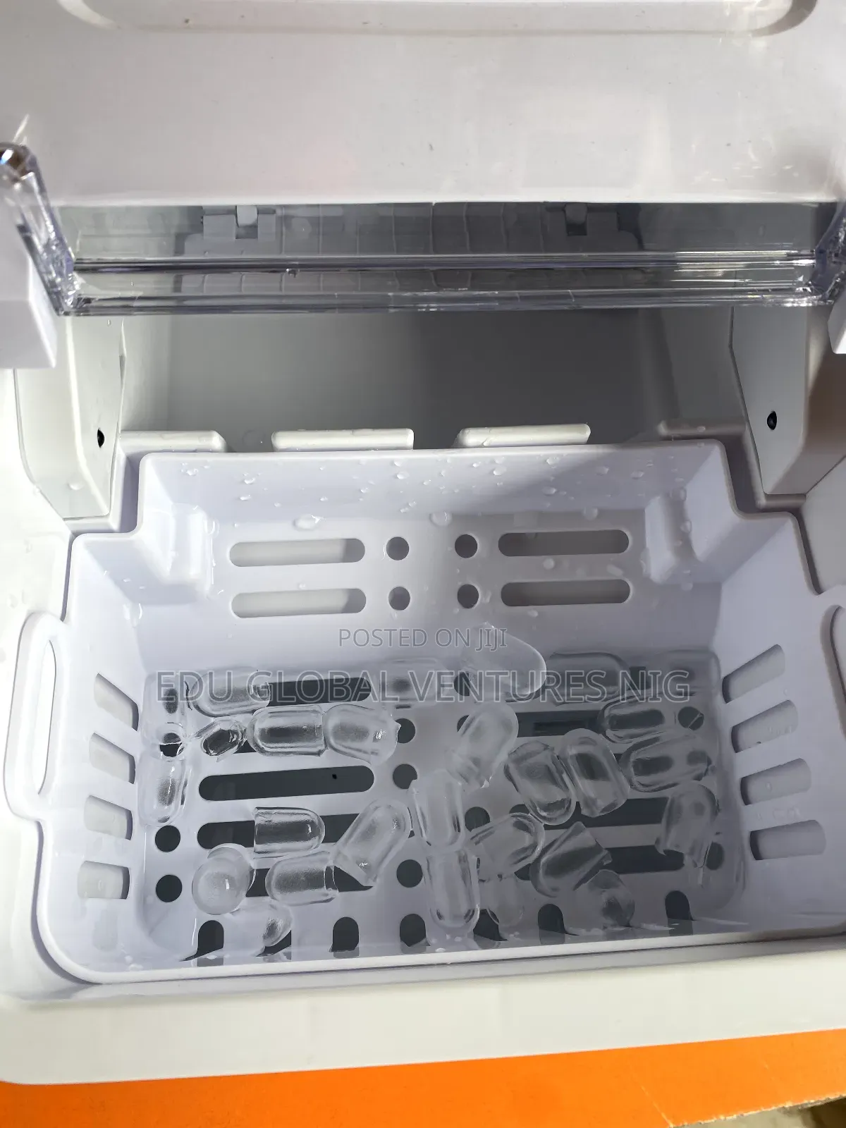 Stirling 1.5litres Ice Cube Machine. 9 Cubes Per Production.