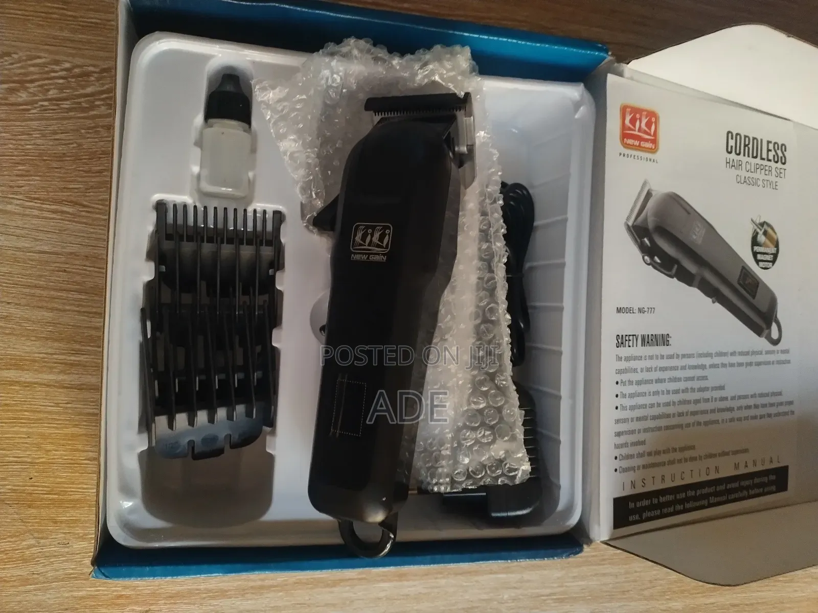 Kiki Rechargeable Clipper With Display