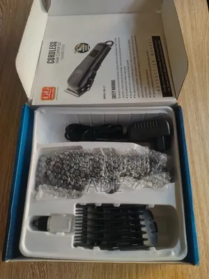 Kiki Rechargeable Clipper With Display