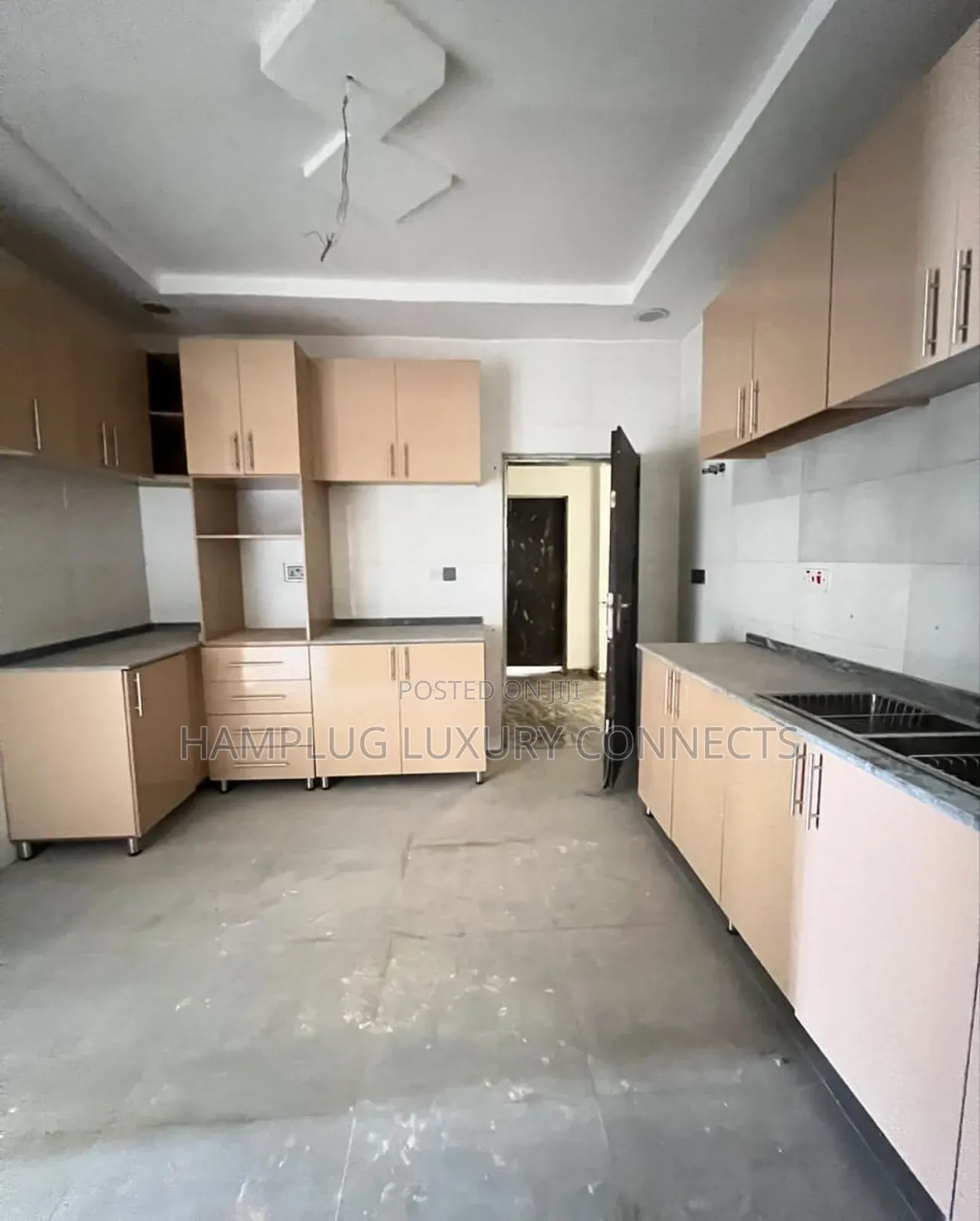 3bdrm Block of Flats in Garki for sale