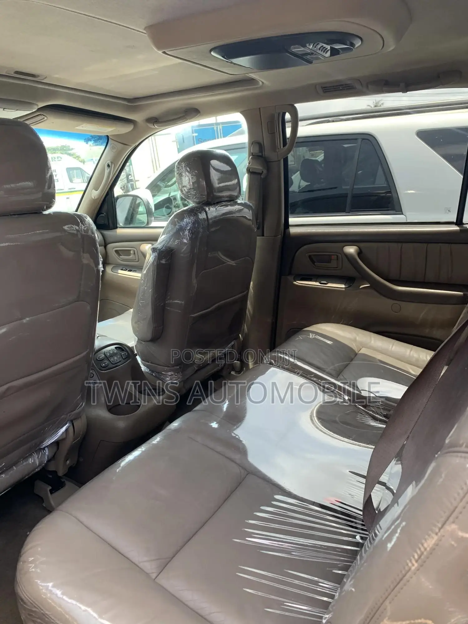 Toyota Sequoia 2004 Black