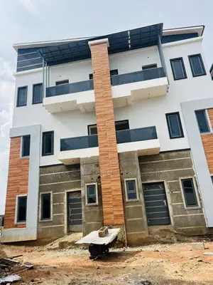 4bdrm Duplex in Tova Luxury, Jahi for sale