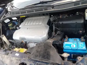Toyota Sienna 2006 Blue