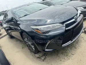Toyota Camry 2016 Black