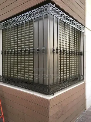Exterior Curved Window Burglary