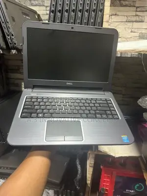 Laptop Dell Latitude 3440 4GB Intel Core I3 HDD 500GB