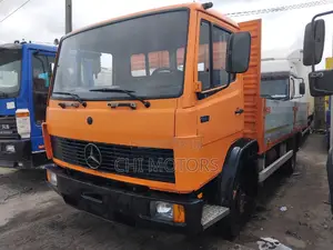 Mercedes 814 Pickup Orange Head