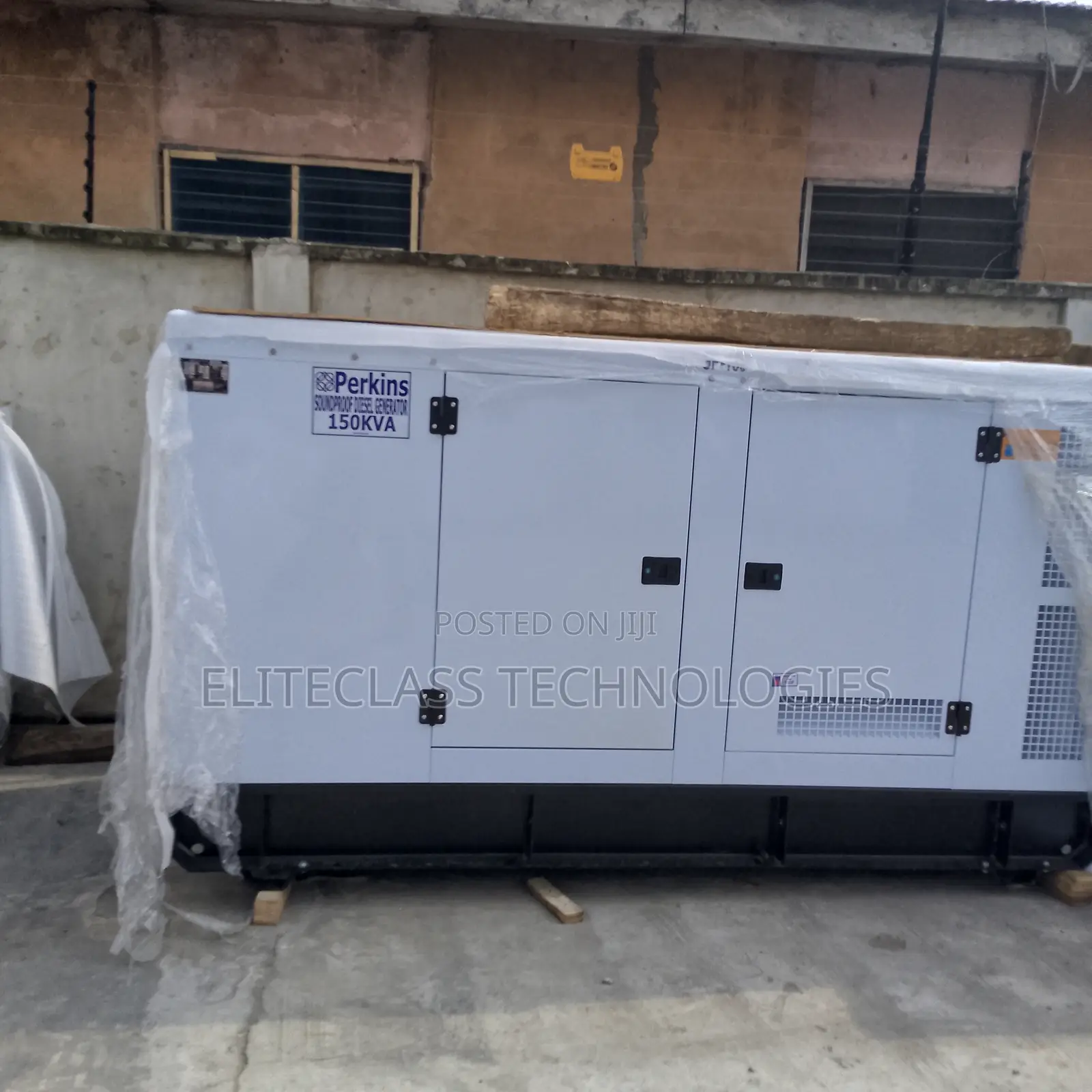Standard 150kva Perkins DIESEL Generator