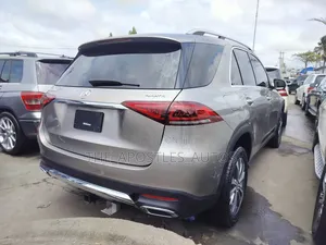 Mercedes-Benz GLE-Class GLE 350 4MATIC 2020 Gold