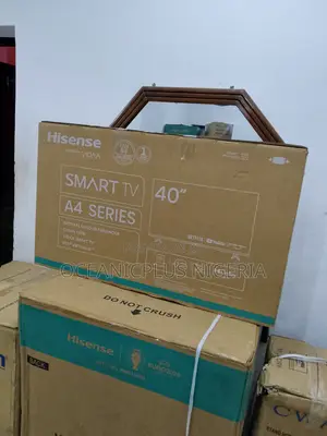 Authentic 40invhes Hisense Smart TV