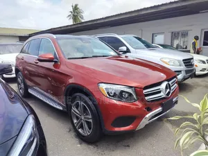 Mercedes-Benz GLC-Class 2017 Burgundy