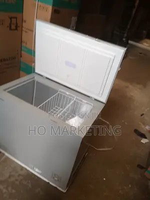 Latest Hisense 217litres Chest Freezer [Fc-370sh]