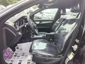 Mercedes-Benz C300 2013 Black