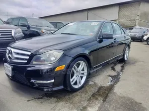 Mercedes-Benz C300 2013 Black
