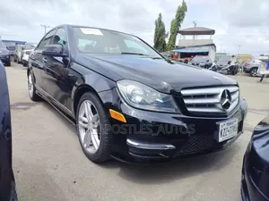 Mercedes-Benz C300 2013 Black