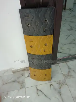 Heavy Duty Rubber Speed Hump