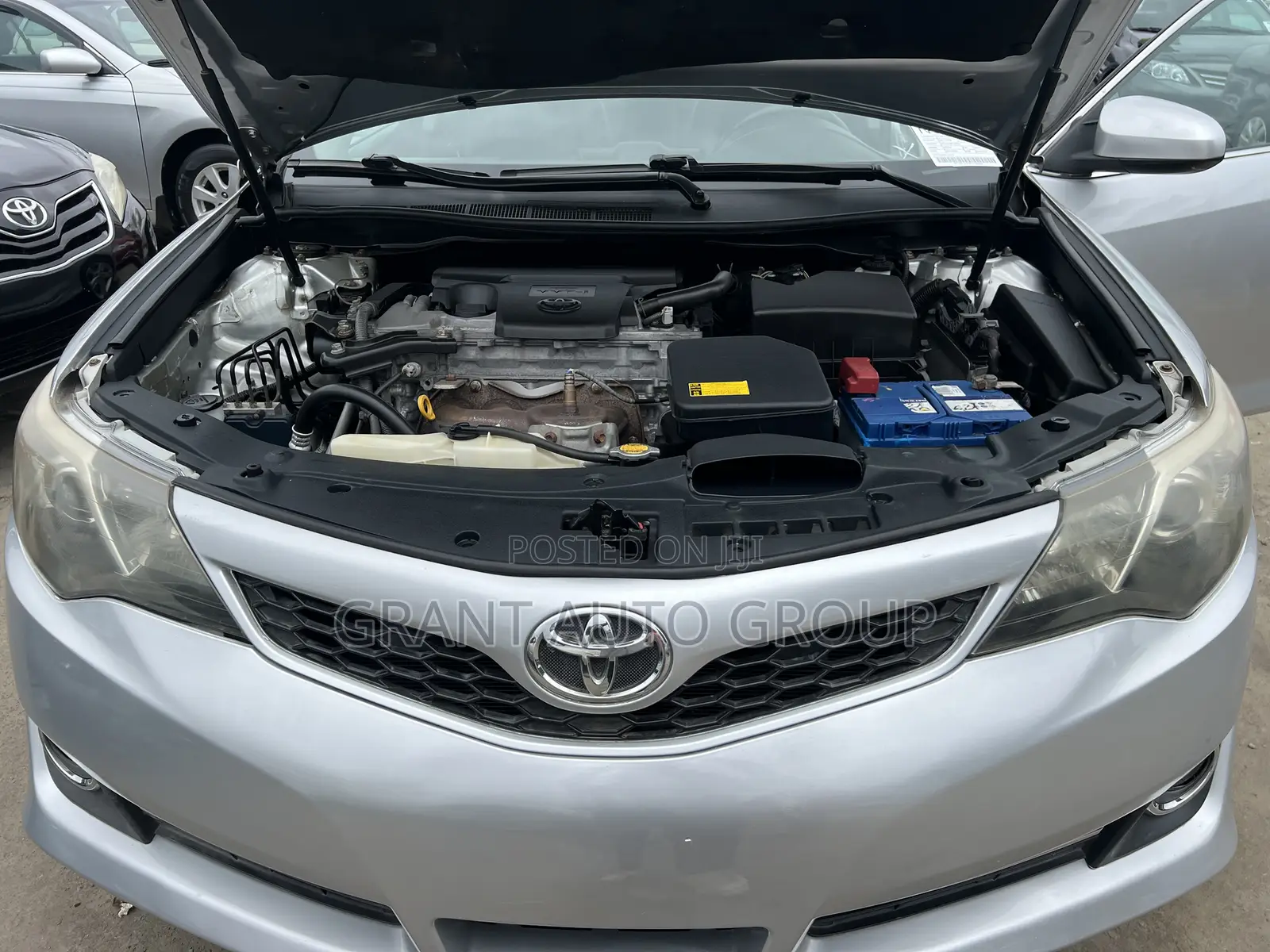 Toyota Camry 2012 Silver