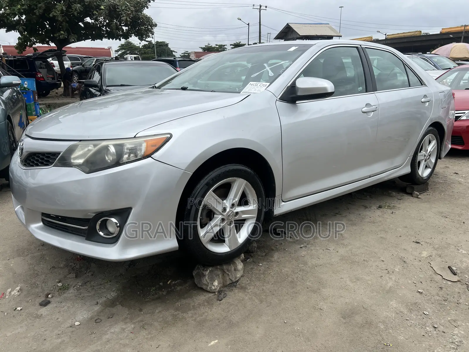 Toyota Camry 2012 Silver