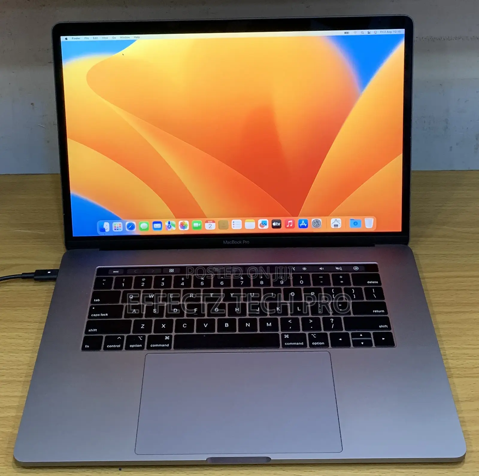Laptop Apple MacBook Pro 2019 16GB Intel Core I7 SSD 512GB