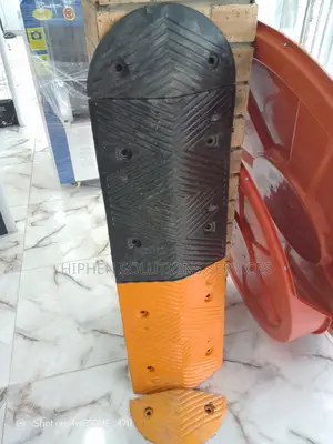 Black Rubber Speed Bump Breaker 75mm, For Road
