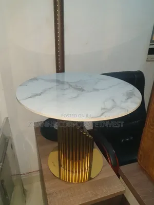 Classic Single Center Table
