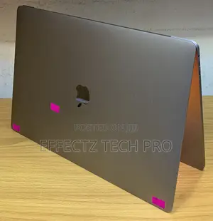 Laptop Apple MacBook Pro 2019 16GB Intel Core i7 SSD 512GB