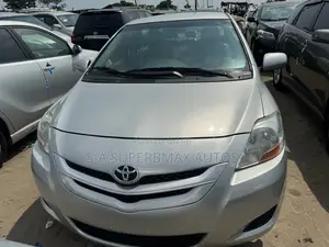 Toyota Yaris 1.3 VVT-i Automatic 2008 Silver