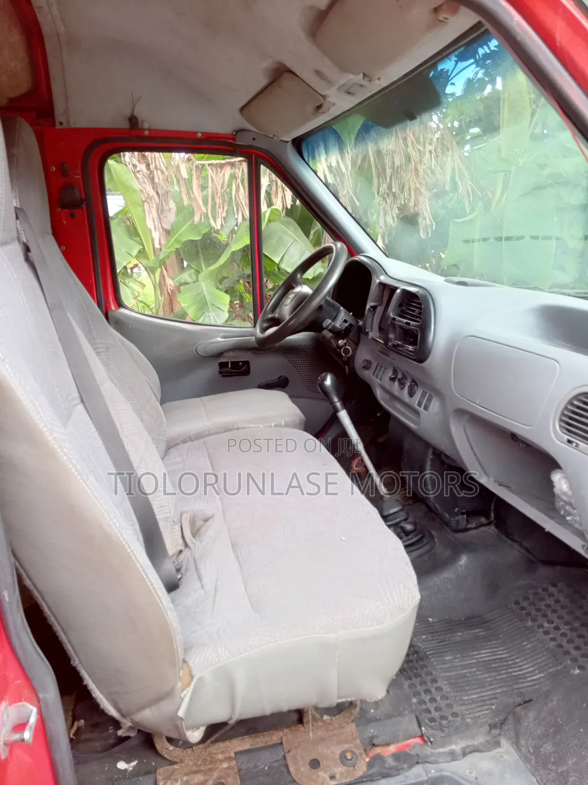 Ford Transit 2005 Red
