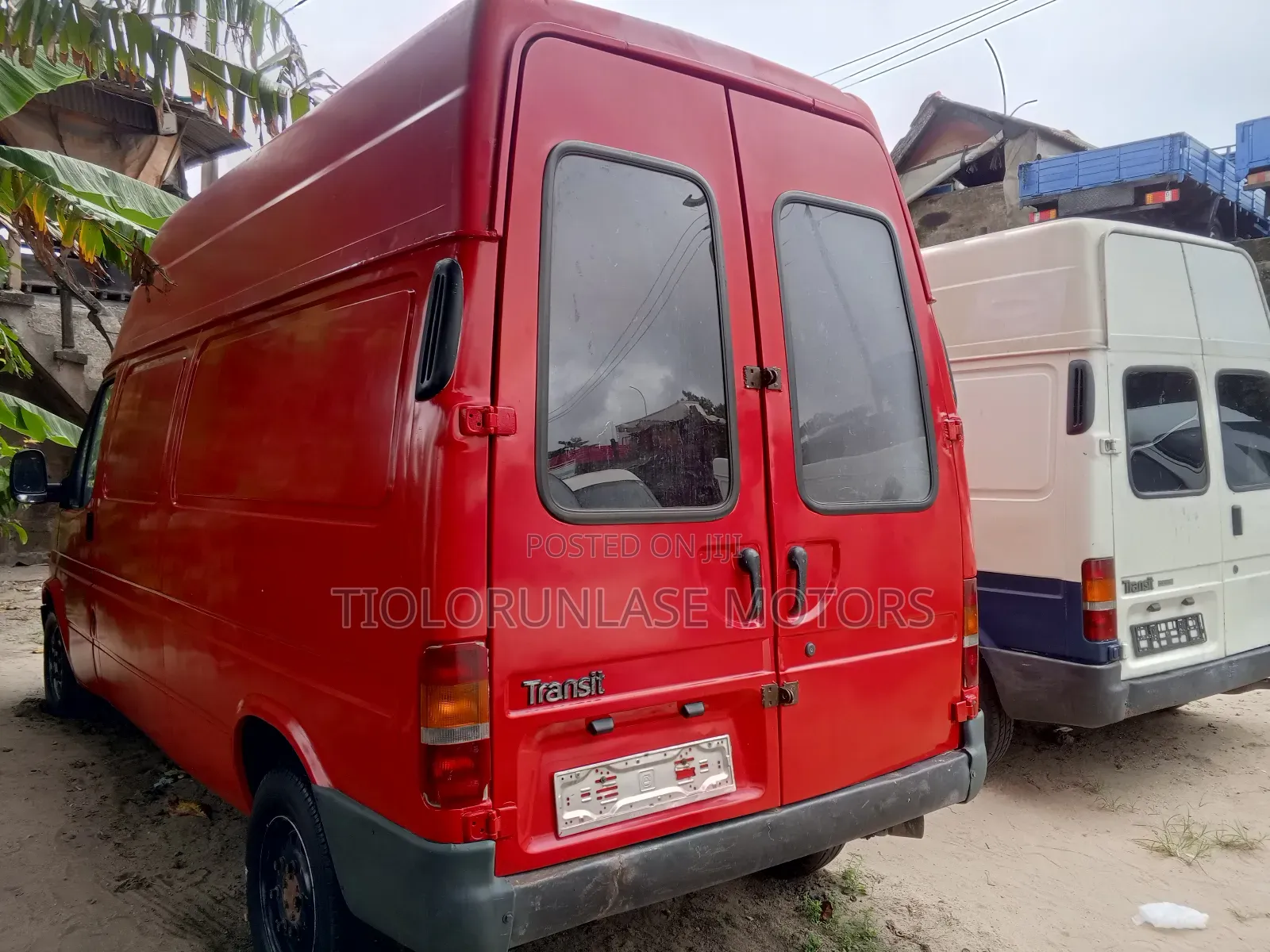 Ford Transit 2005 Red