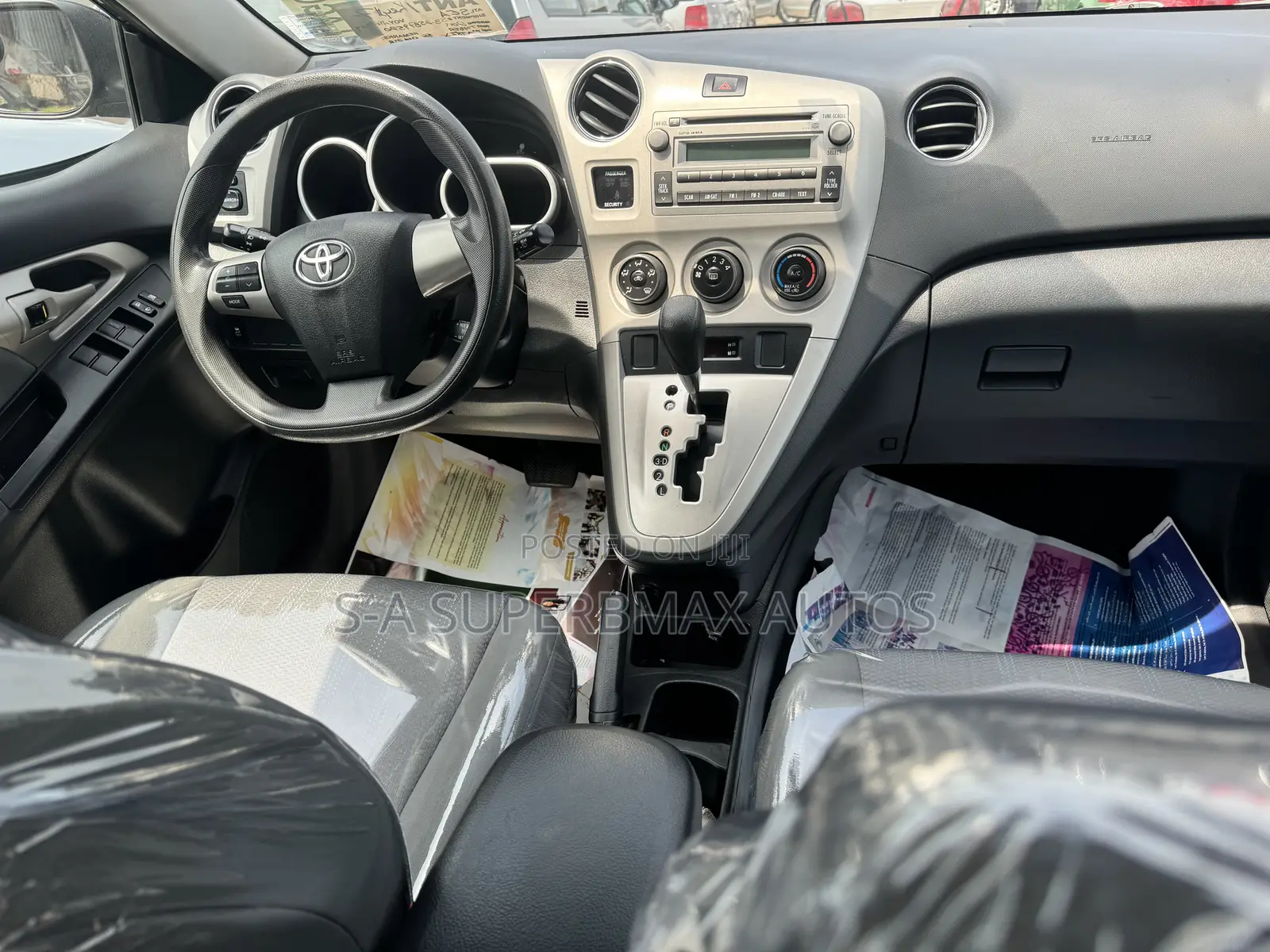 Toyota Matrix 2011 Green