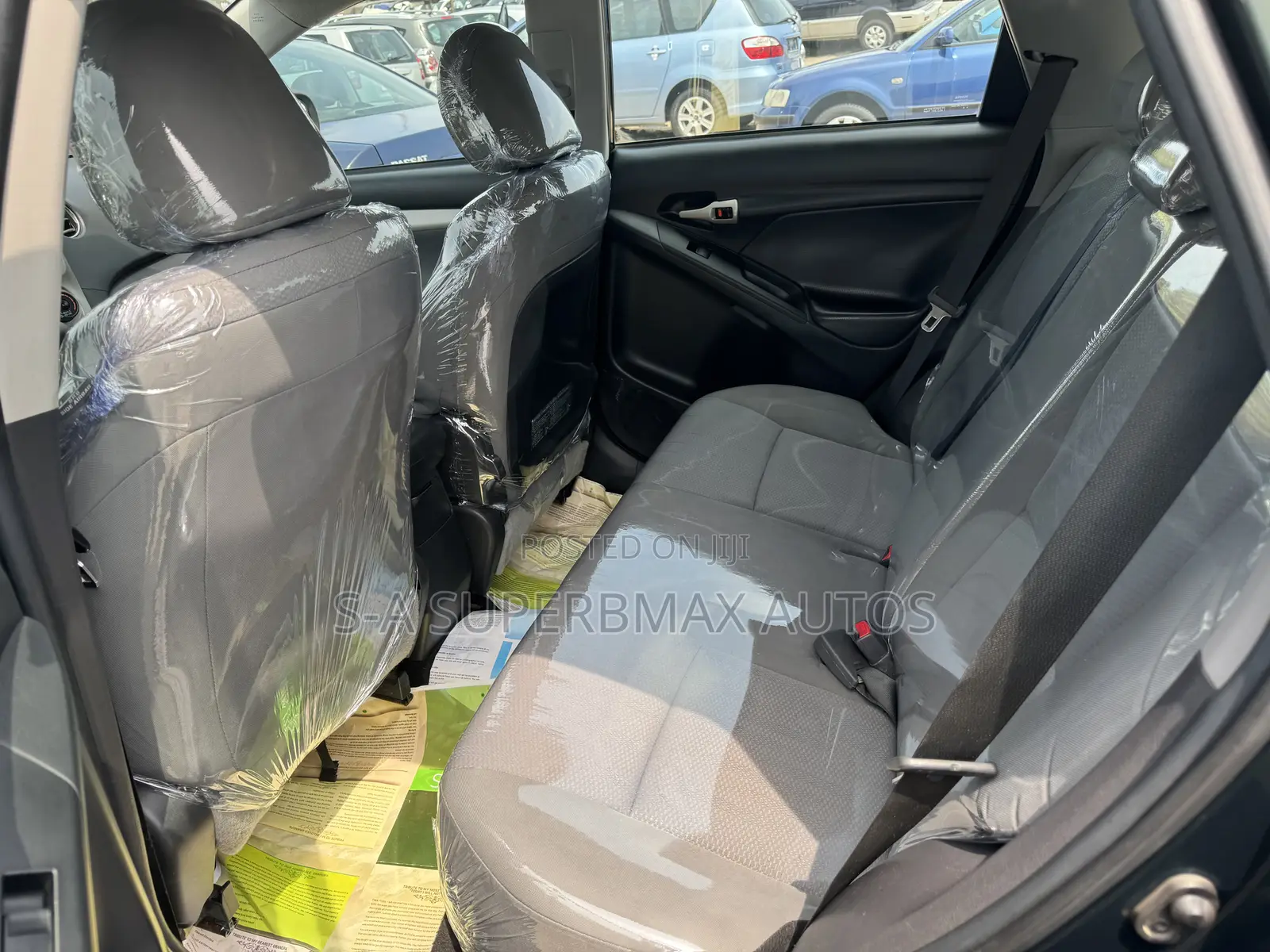 Toyota Matrix 2011 Green