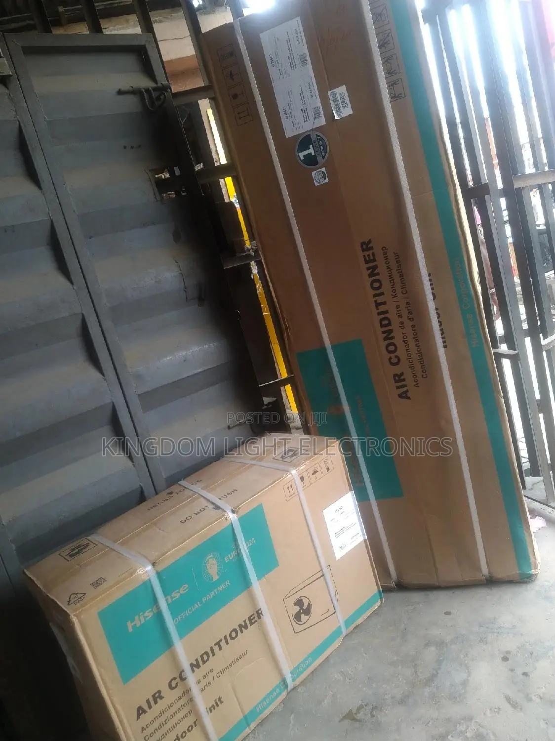 Original Hisense 2 Tons Standing UNIT Air Condition