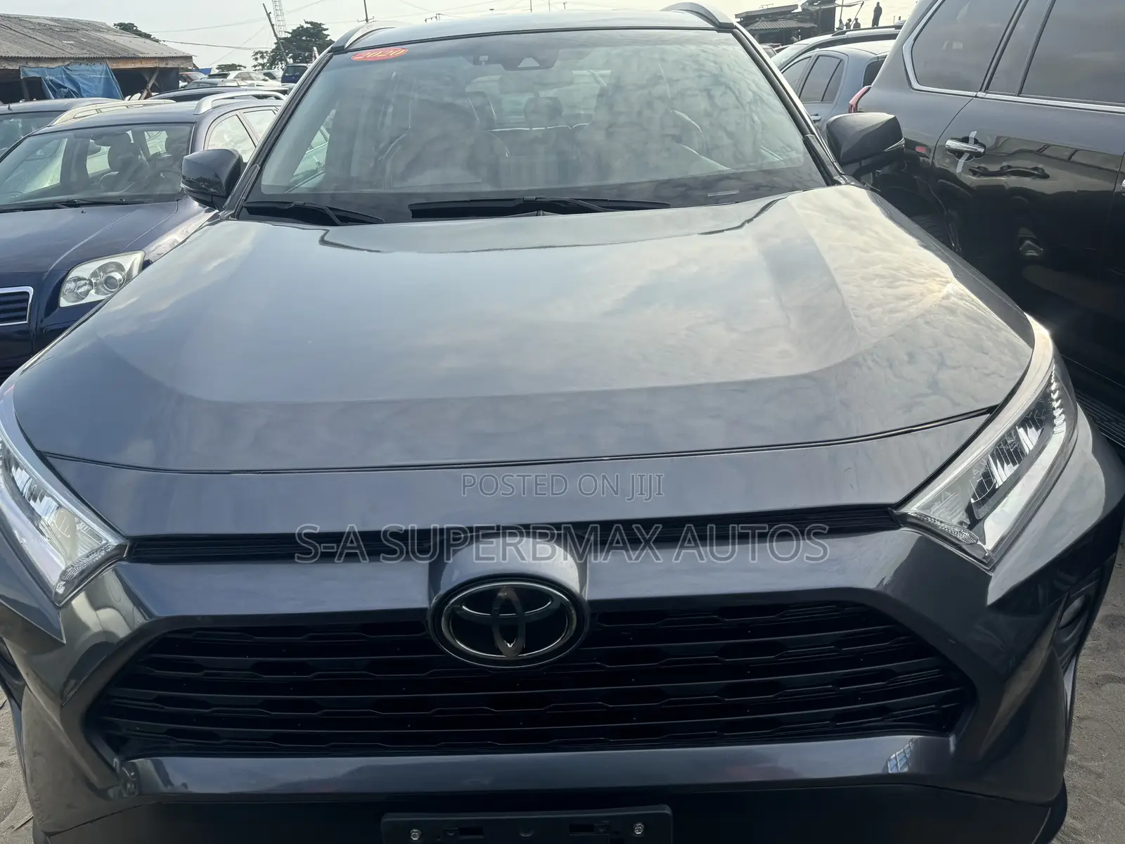 Toyota RAV4 XLE AWD 2020 Gray