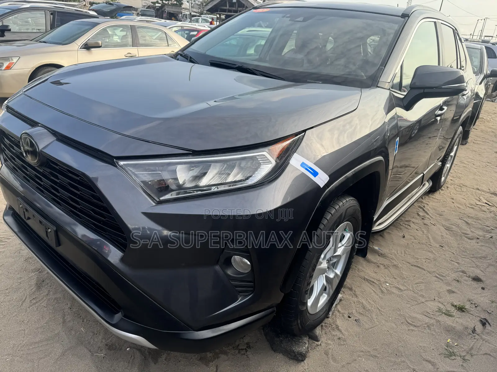 Toyota RAV4 XLE AWD 2020 Gray
