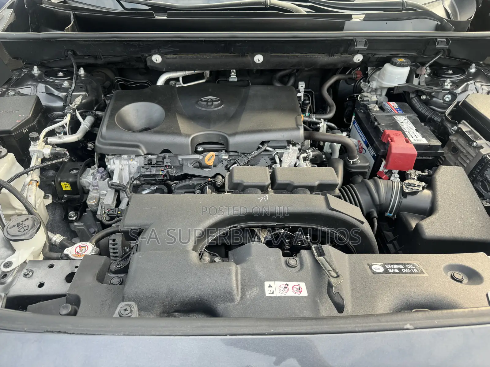 Toyota RAV4 XLE AWD 2020 Gray