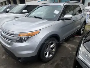 Ford Explorer 2013 Silver