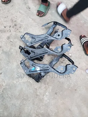 C300 208/10 to 13 Head Lights Hanger