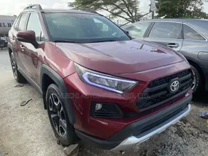 Toyota RAV4 Adventure AWD 2020 Red